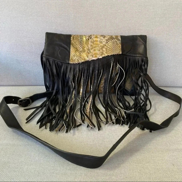 NWT Tarryn Simone Elsee Convertible Crossbody Bag - Picture 14 of 17